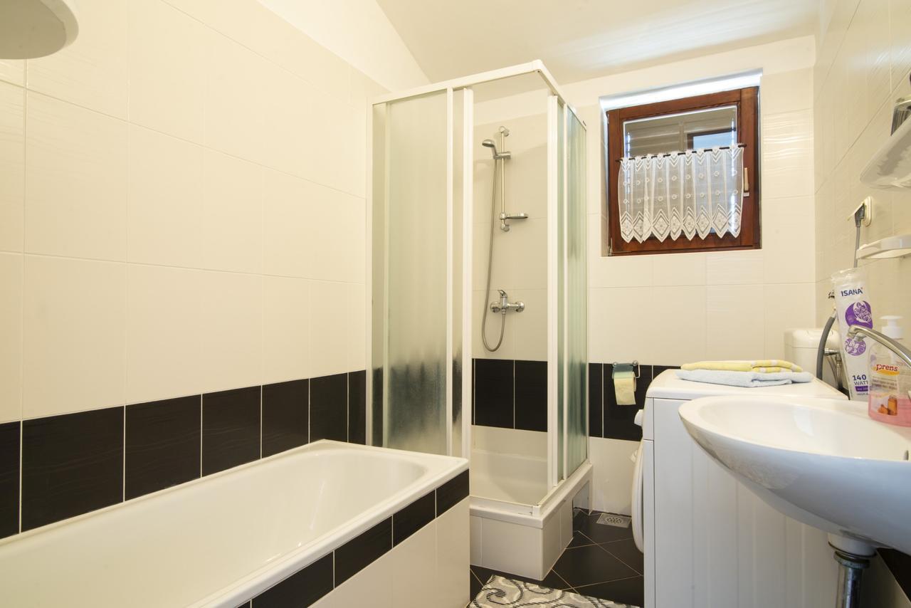 Apartment Maja Štinjan Екстериор снимка