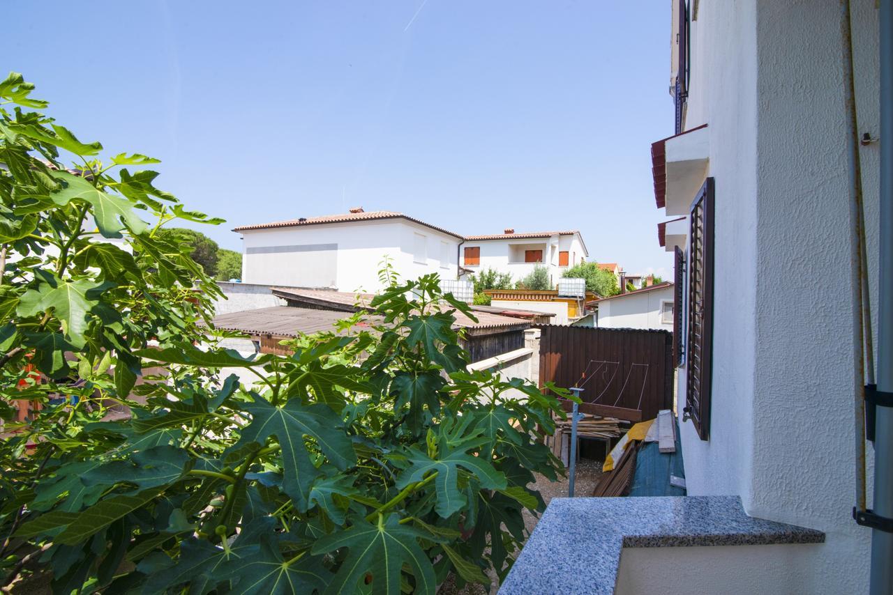 Apartment Maja Štinjan Екстериор снимка